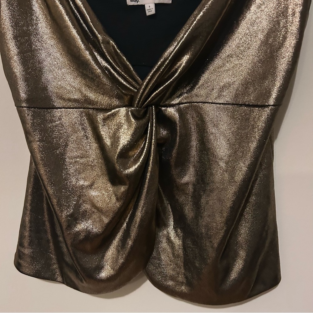 By the Way Metallic Skye Gold Bronze Twist Front Cropped Cami Party Top Revolve - Picture 4 of 10